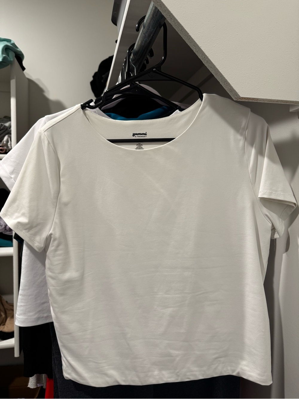 Francesca's Collections White Short Sleeve Crewneck Top